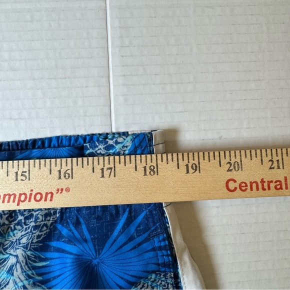 Broken Thread Surf Swim Trunks - Picture 3 of 5